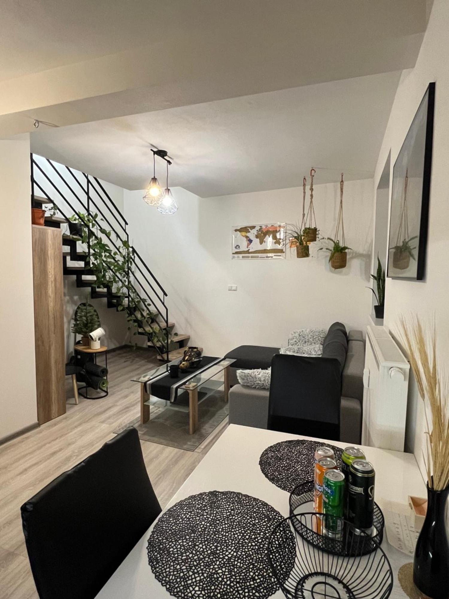 Tranquille Inn Apartment Kysucke Nove Mesto Exterior photo